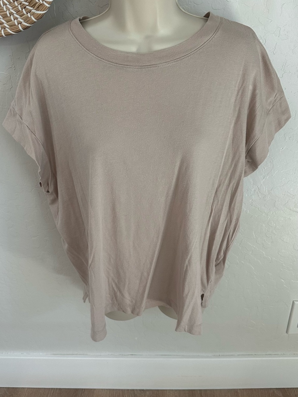 a new day Short Sleeve Boxy Tee. Size XL